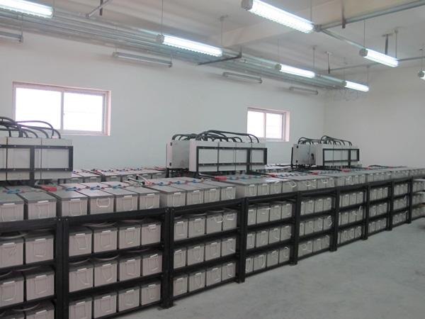 工業(yè)用蓄電池價(jià)格多少錢(qián)一個(gè)